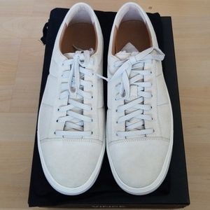 NEW Vince Lynwood suede sneakers